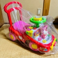 ハローキティ手押し車/乗用玩具/子供用品 ベビー用品 おもちゃ