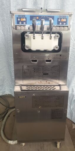 商談中!! SANYOソフトクリームフリーザー SSF-M402P 説明書あり、現物確認歓迎
