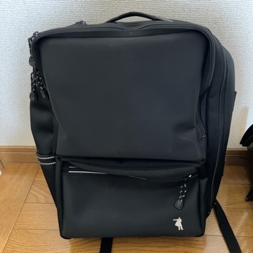 クラーク記念国際高等学校指定通学リュック
