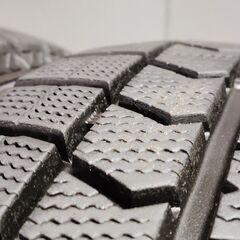 DUNLOP WINTER MAXX WM02 205/50R17 17インチ スタッドレス 4本 バリ溝 