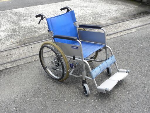 カワムラ　車いす　ノーパンクタイヤ　20インチ　折りたたみ　車イス　車椅子