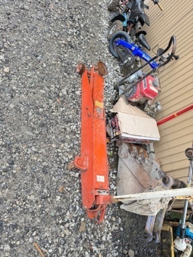 GARAGE JACK　ガレージ　ジャッキ　3トン　3ｔ　高さ　約120～610mm　乗用車　小型トラック　フロアジャッキ GARAGE JACK ガレージ ジャッキ 3トン 3t 高さ 約120～610mm 乗用車