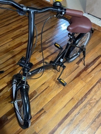 新品未使用　自転車折りたたみ20型黒　トレーディア\n