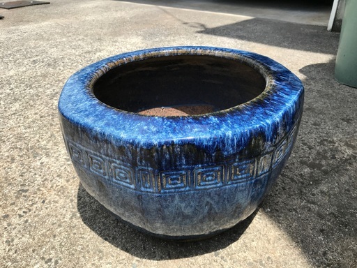 火鉢　ひばち　植木鉢　金魚鉢　睡蓮鉢