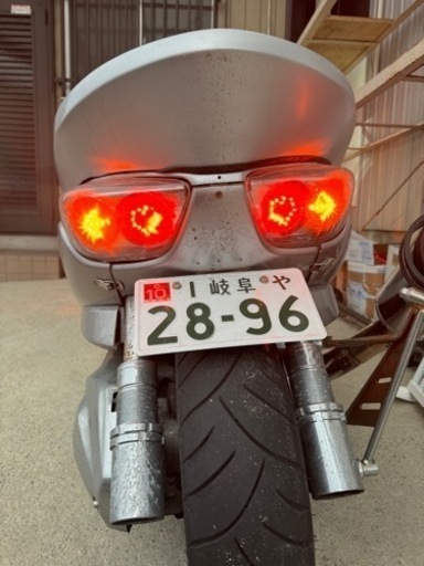 バイク ホンダ 速報】衝撃、ホンダが完全新作のV型3気筒エンジンを発表！