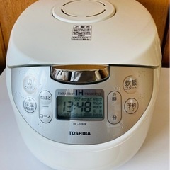 東芝　TOSHIBA IHジャー炊飯器　RC-10HK(W)5....