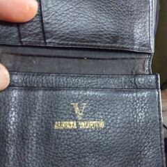 マジックとカードケースVALENTINO