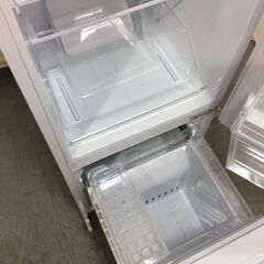 (6/30受渡済)JT8871【YAMADA/ヤマダ 2ドア冷蔵庫】美品 2022年製 YRZ-F15J 家電 キッチン 冷蔵冷凍庫 右開き 156L