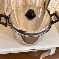 ステンレス鍋　大鍋　蒸し器付き　生活雑貨 調理器具 鍋、グリル