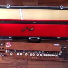 美品琴伝流電気大正琴ベース松風 ハードケース付エレキ