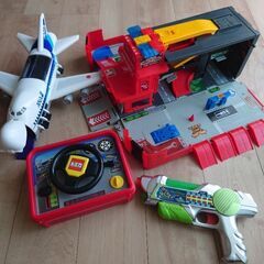 消防車　飛行機　トミカ　おもちゃセット