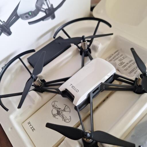 ドローン　DJI  TELLO 動作確認済！　美品