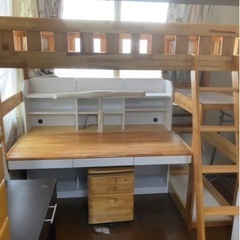 システムベッド(ベッドと机のセット)   
家具  机