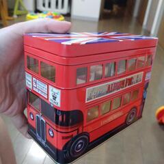 イギリス土産　貯金箱　缶　2階建てバス