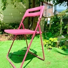 美品　折りたたみパイプ椅子 IKEA  ピンク　チェア