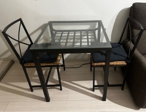 IKEAダイニングテーブルと椅子セット