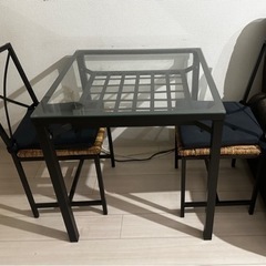 IKEAダイニングテーブルと椅子セット