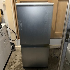SHARP 冷蔵庫　137L 2012年　現状渡し