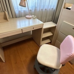 決まりました。ニトリ 子供システムベッド ピンク+ナチュラル