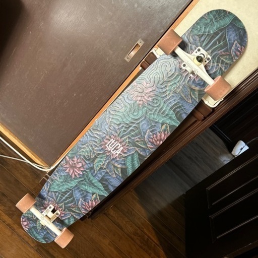 ロングスケートボード
