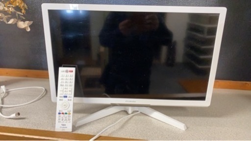 液晶テレビ