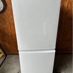 F0310 冷蔵庫　2015年　137L