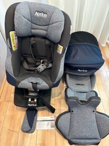 【美品】チャイルドシート　Aprica(アップリカ) ISOFIX固定 R129適合ISOFIX固定回転式 クルリラ プラス 360°セーフティー AB Cururila Plus 360°Safety