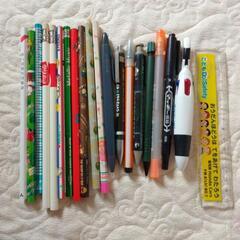 文房具などまとめ　鉛筆　シャープペン　物差し　など