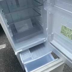 北九州市内配送無料 保証付き 2019年製SJ-D14E-W 冷蔵庫 ホワイト系 [
