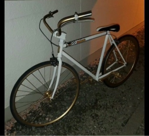 自転車 ピストバイク　競技用ベース
