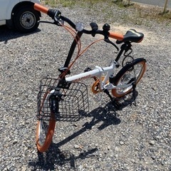 お薦め品‼️美品‼️折りたたみ自転車20インチ6段ギア 2023年