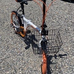 お薦め品‼️美品‼️折りたたみ自転車20インチ6段ギア 2023年
