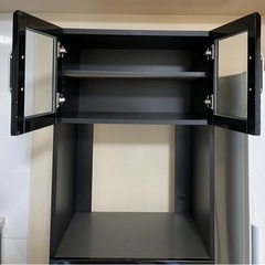 食器棚　カップボード　黒
