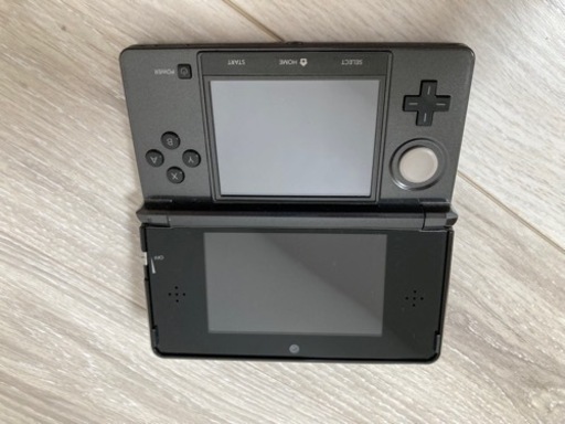 【Nintendo】ニンテンドー3DS（+ドラクエ3本セット）