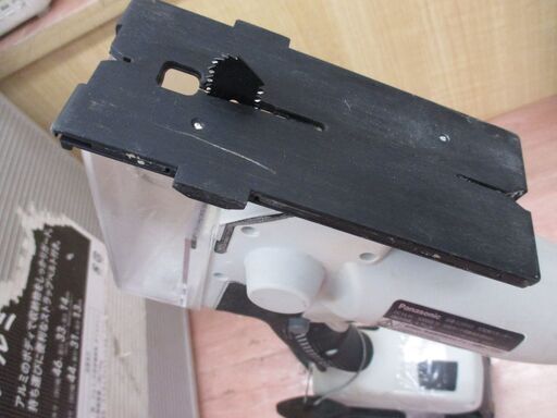 パナソニック E4543 角穴カッター 14.4V バッテリー×2 充電器 【ハンズクラフト宜野湾店】