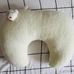 授乳クッション羊おもちゃ ぬいぐるみベビー用品赤ちゃん