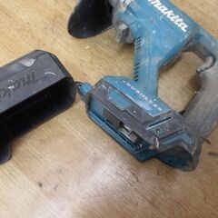 mkaita マキタ UT130D 充電式カクハン機 本体のみ 18V 中古品 【ハンズクラフト宜野湾店】