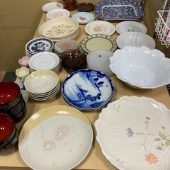大量　食器　まとめ売り　皿　お椀　器　陶器　ガラス