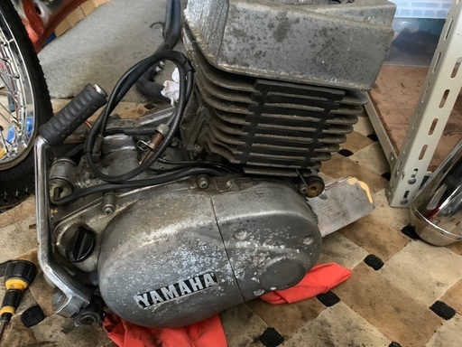 　ヤマハ　RD400 エンジン　売れました