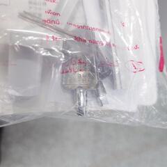 【上開き冷凍庫】上開き冷凍庫 マクスゼン JF100ML01WH 99L 鍵付き フリーザー 2022年製:ホワイト