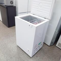 【上開き冷凍庫】上開き冷凍庫 マクスゼン JF100ML01WH 99L 鍵付き フリーザー 2022年製:ホワイト