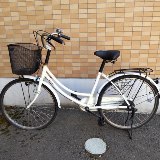 ママチャリ  自転車️   ホワイト  未使用