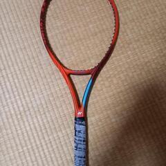 硬式テニスラケット　ヨネックスVコア98