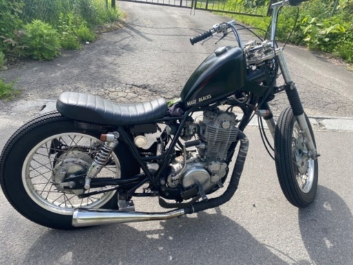 値下しました！ヤマハsr400  カスタム　令和7年8月迄車検有