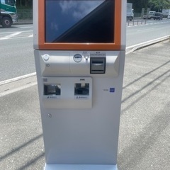 □中古品 グローリー VT-T10BM2 自動券売機 タッチパネル 2017年 新500 