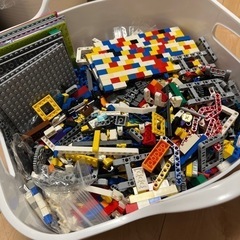 大量のレゴブロック