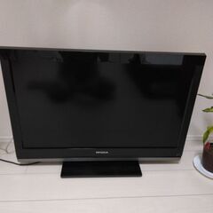 ピクセラ　液晶テレビ　32インチ　2010年製