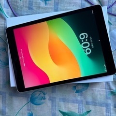 iPad第9世代美品