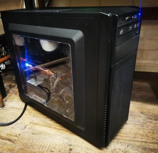 ゲーミングパソコン