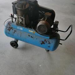 ●引取限定●中古 動作品 ストレート エアコンプレッサー 200V 4kW 5.5馬力 LT150 HP5.5 150L